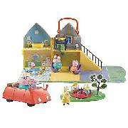 Peppa Pig Deluxe Playhouse and Mat
