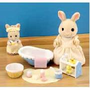Sylvanian Families Bathtime with Mother