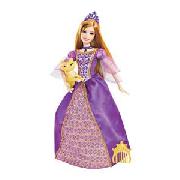 Barbie Island Princess Feature Friend Princess Luciana.