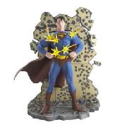 Superman Display Figure - Invulnerable Superman